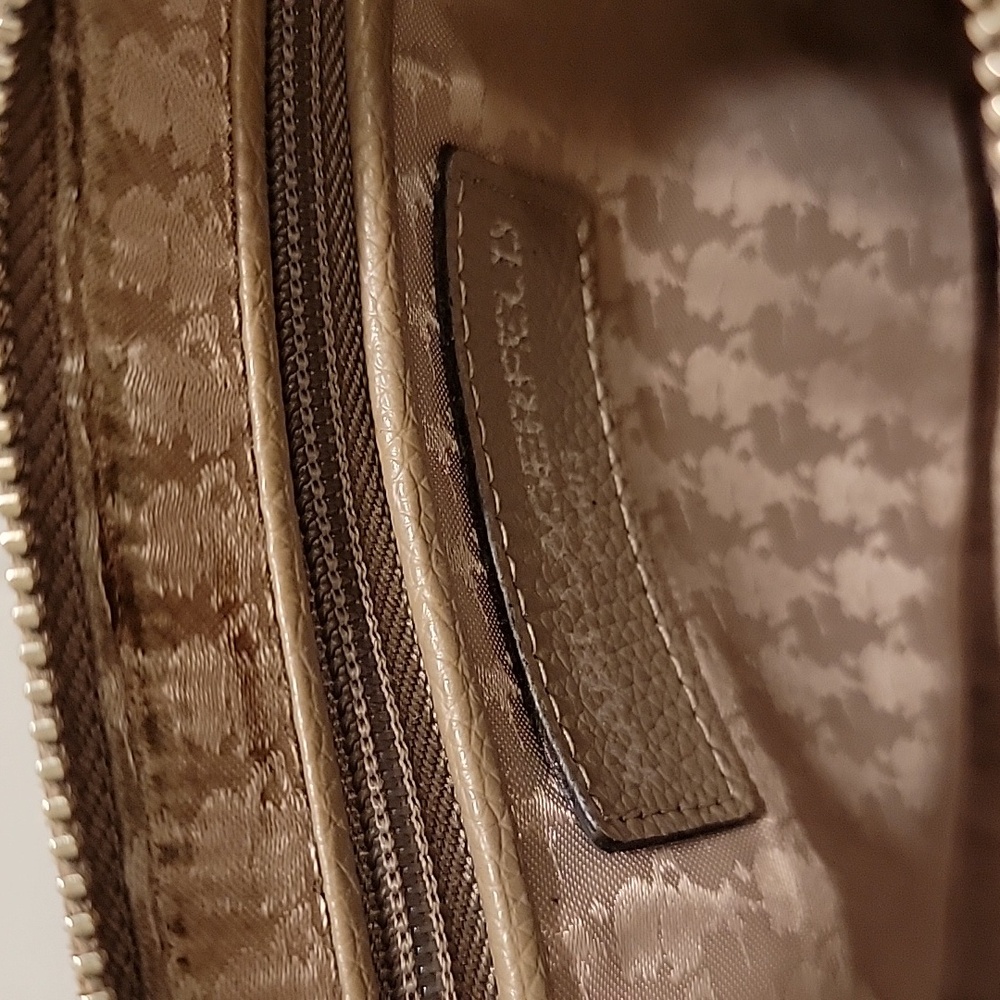 Karl Lagerfeld Crossbody Tan Purse - Picture 5 of 12